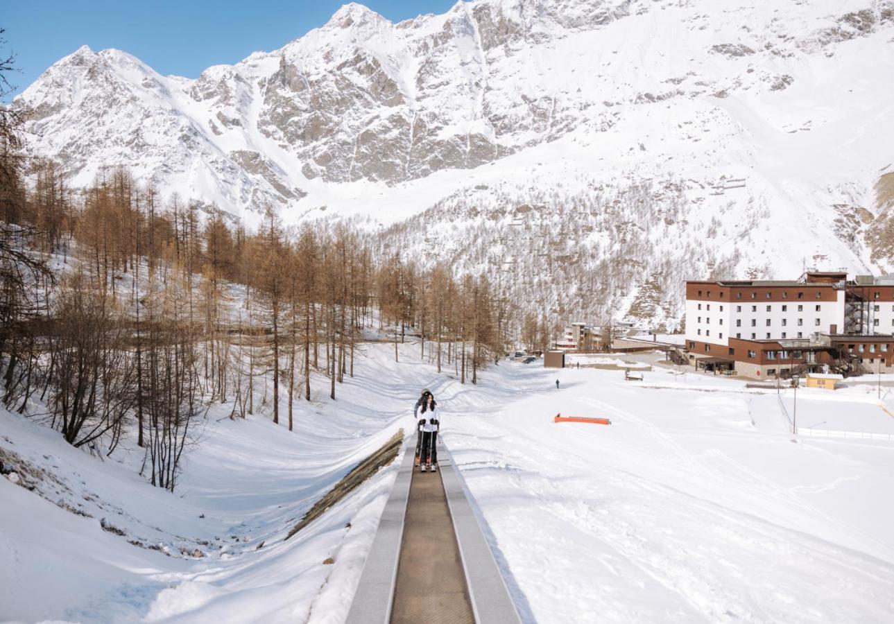 Valtur Cervinia Cristallo Ski Resort Breuil-Cervinia Eksteriør bilde